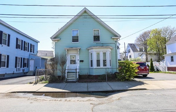 12 Collins St, Lynn, MA 01902 - photo 1