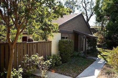 Expansive entry to single story