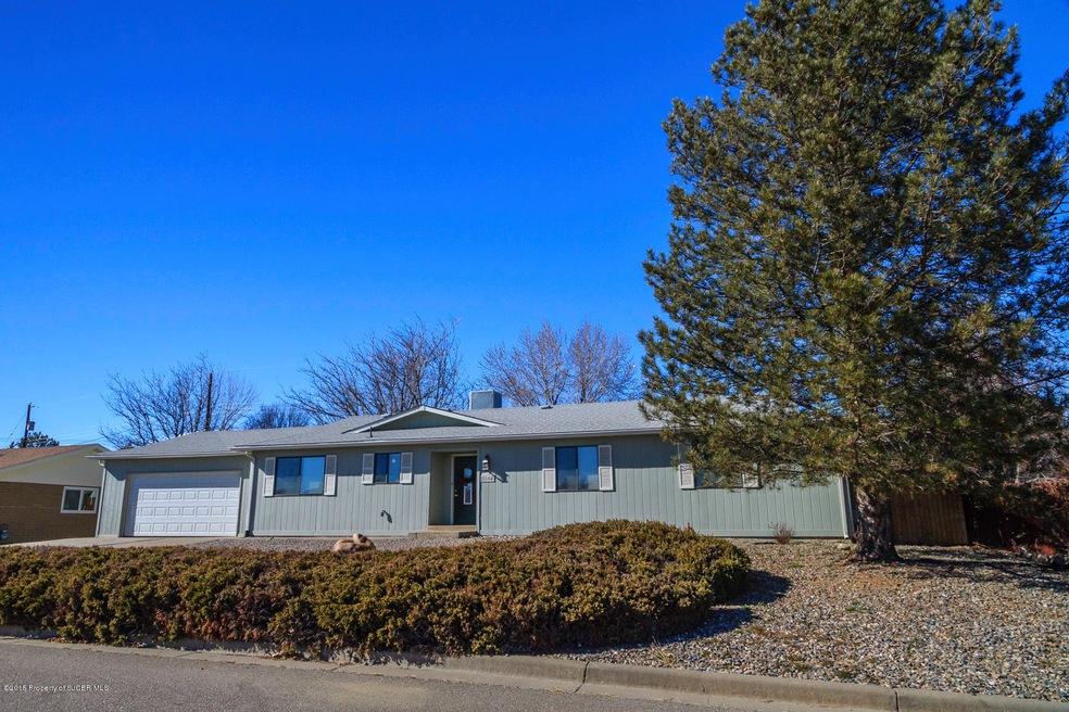 5604 Plaza Dr, Farmington, NM 87402 - photo 1