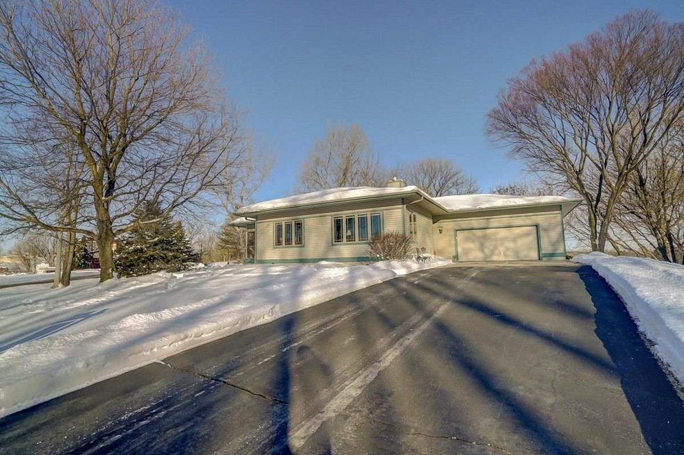 3641 Lake View Dr, Stoughton, WI 53589 - photo 1
