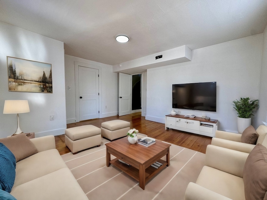 19 Main St unit B, Foxborough, MA 02035 - photo 1