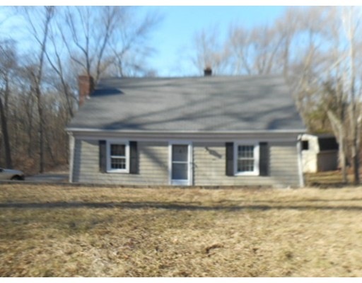 9 Bow St, Plainville, MA 02762 - photo 1