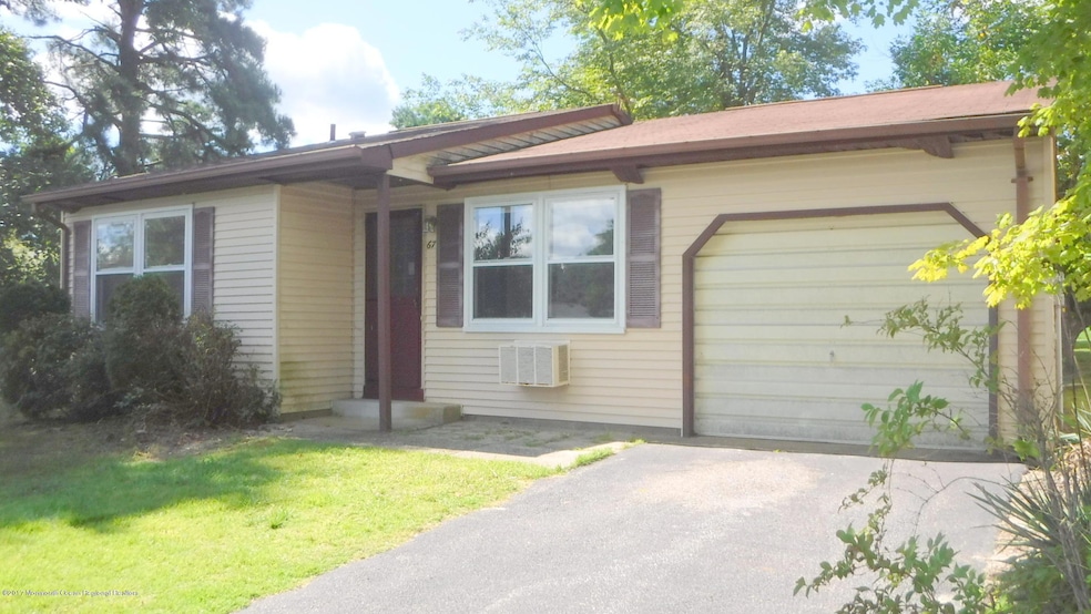 67 Westport Dr unit 71, Whiting, NJ 08759 - photo 1