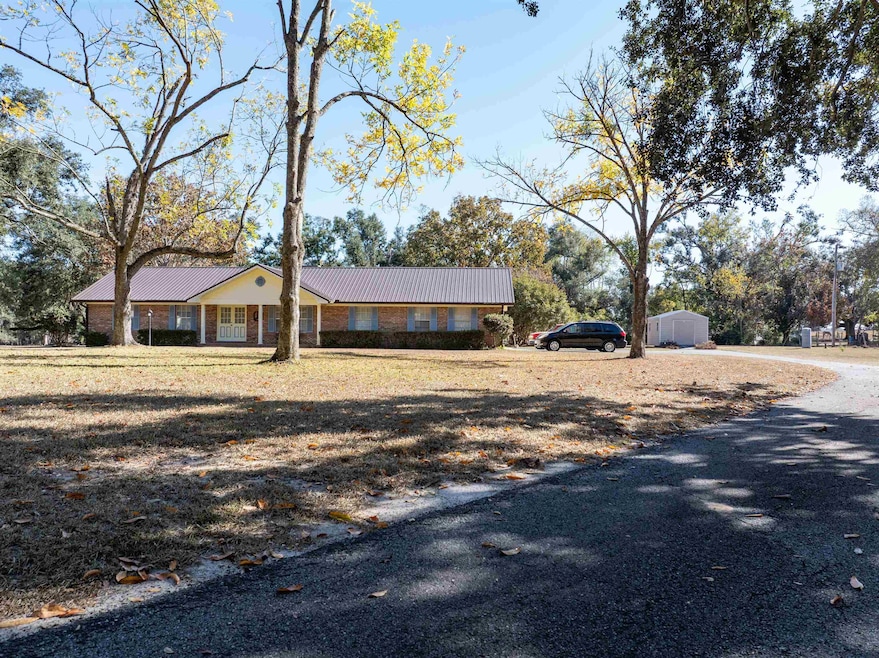 3854 NE Cr 255, Lee, FL 32059 - photo 1