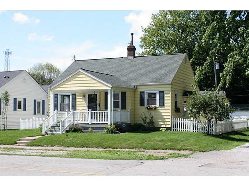 220 W 9th St, Lapel, IN 46051 - photo 1