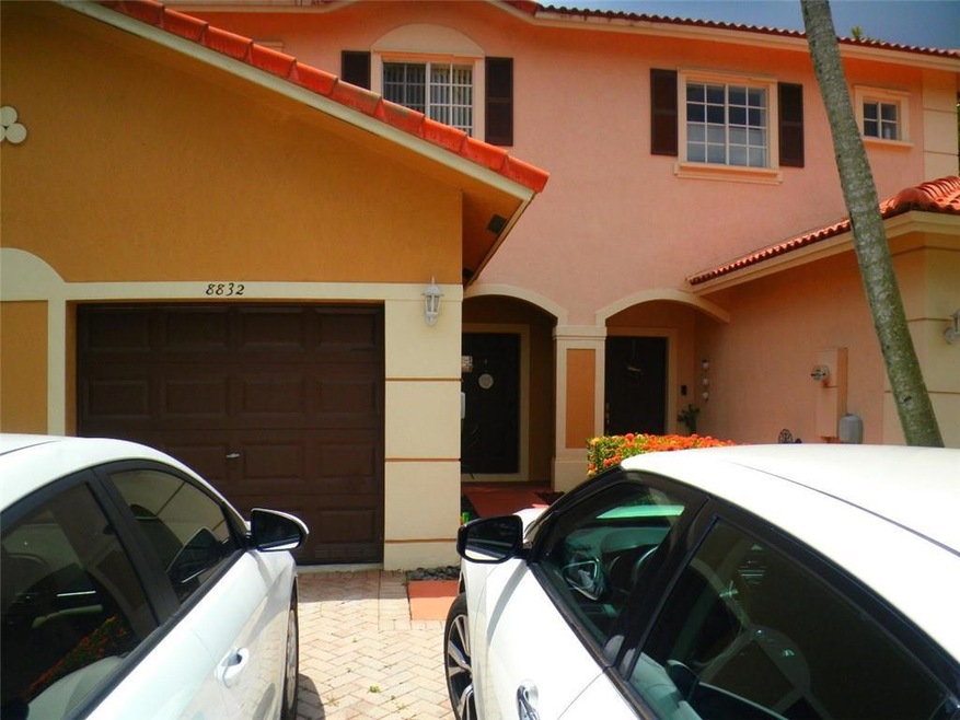 8832 S Isles Cir, Tamarac, FL 33321