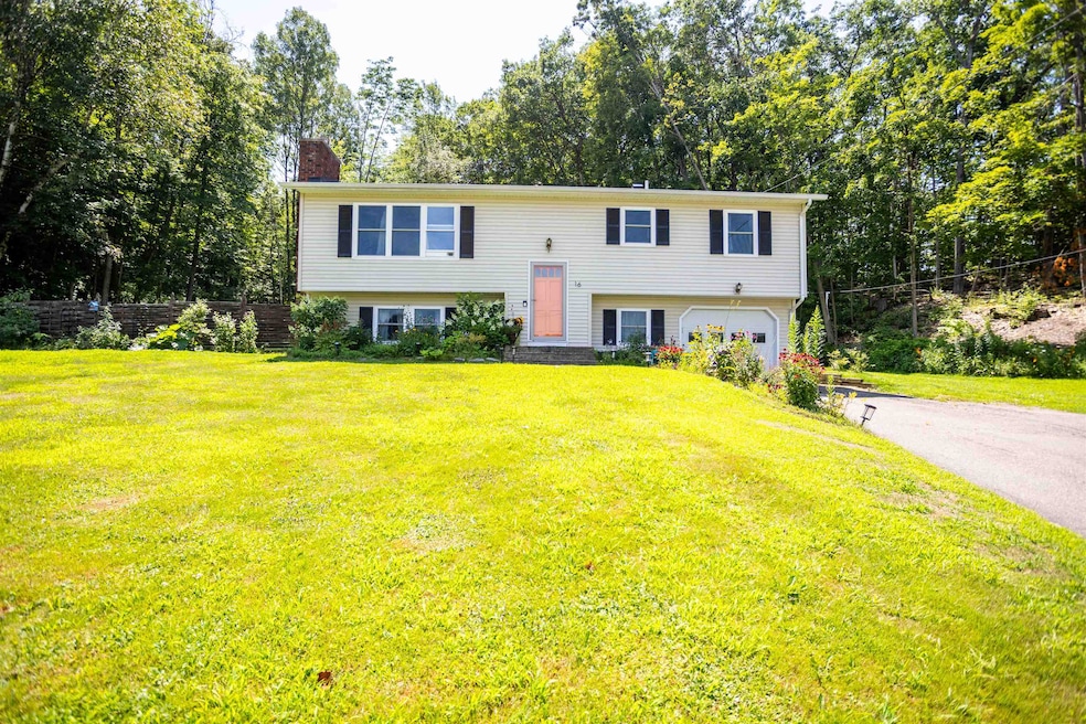For Sale $489,900 • Co-Listing Agent