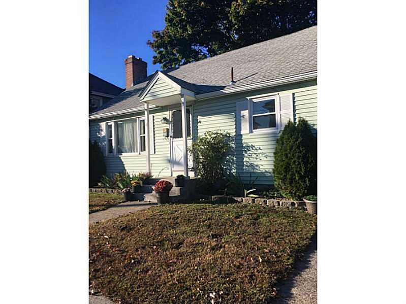 74 Slade St, Pawtucket, RI 02861 - photo 1