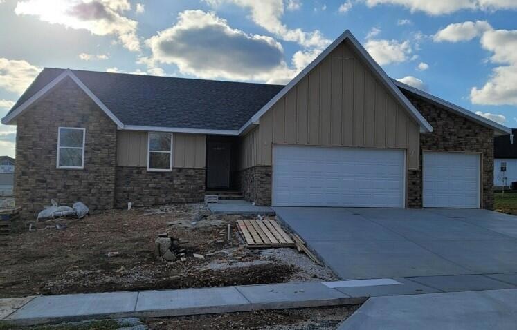 646 W Arbor Glenn Dr, Nixa, MO 65714 - photo 1