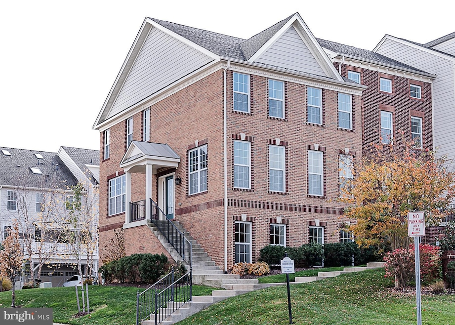 7646 Elmcrest Rd, Hanover, MD 21076 - photo 1