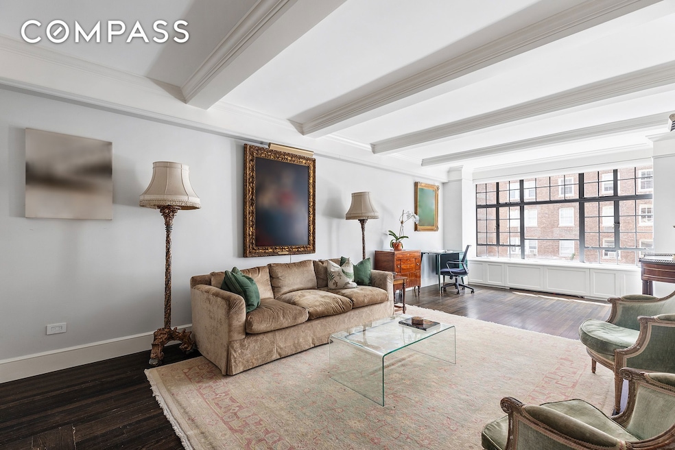 Sold $1,325,000 • Co-Listing Agent