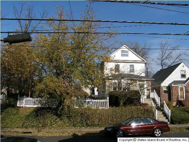 57 Melrose Ave, Staten Island, NY 10301 - photo 1
