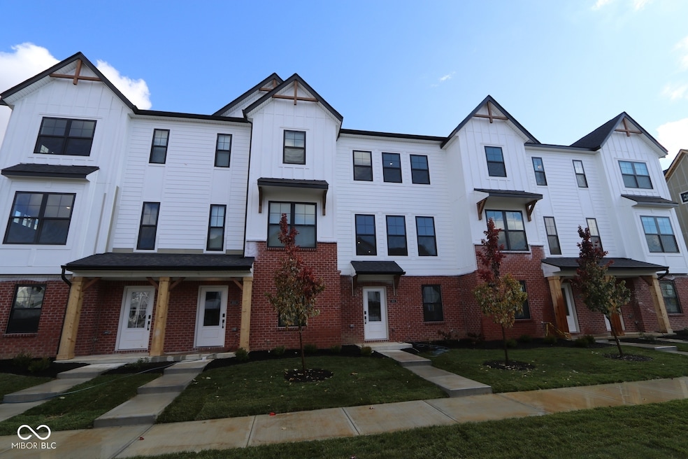 4501 Yellowwood Ave, Brownsburg, IN 46112 - photo 1