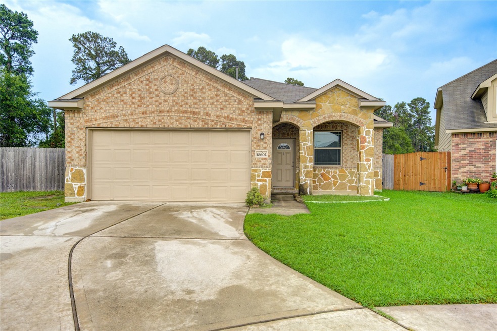 10602 Woodson Valley Dr, Houston, TX 77016 - photo 1