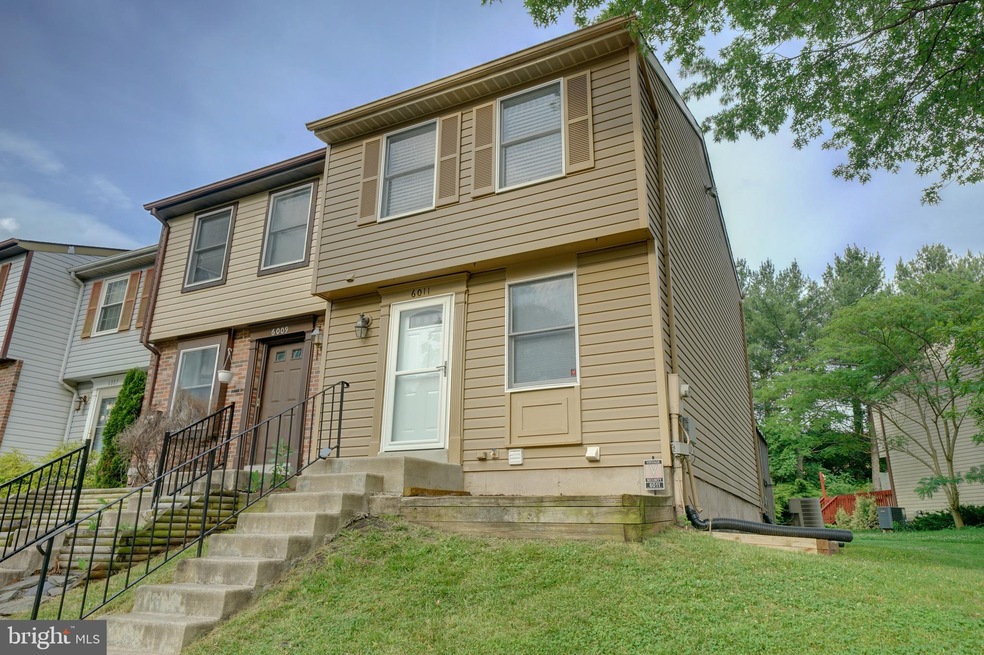 6011 Rowanberry Dr, Elkridge, MD 21075 - photo 1