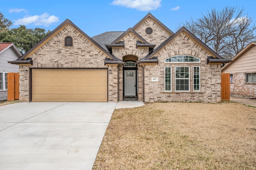 Sold • Co-Listing Agent