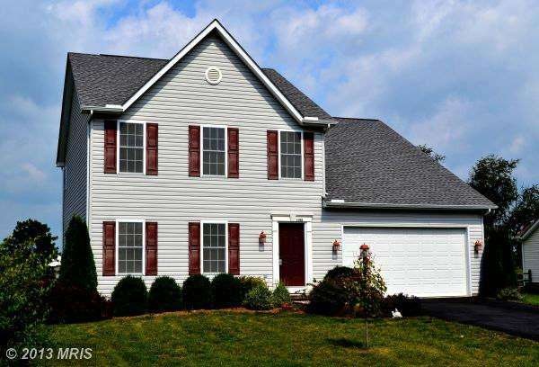 1188 Webling Cir, Greencastle, PA 17225 - photo 1