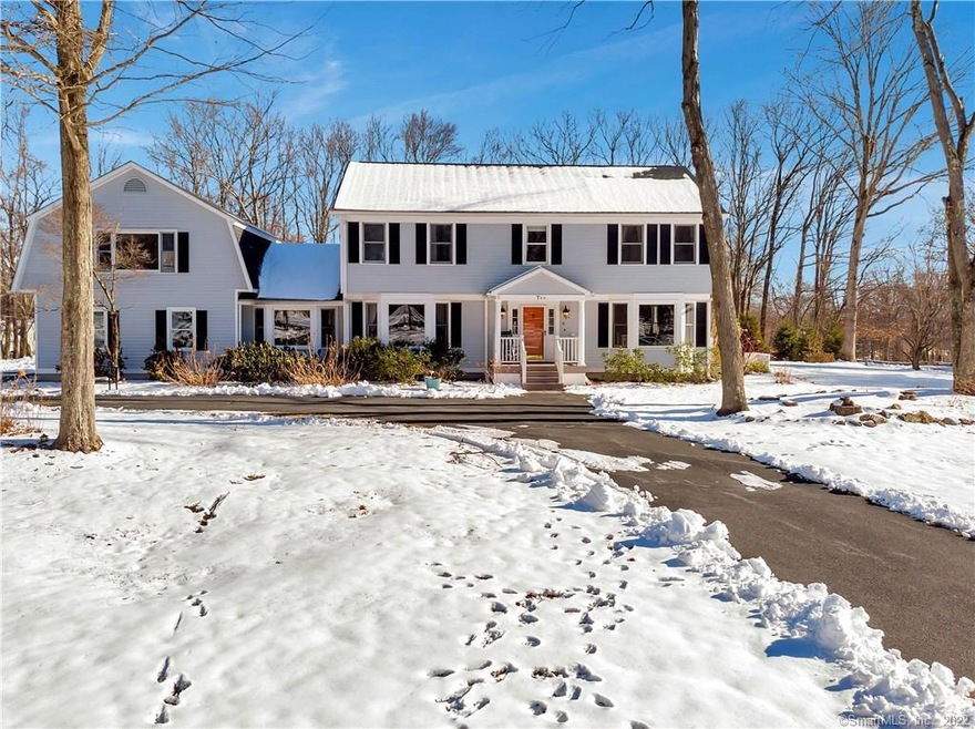 Welcome Home to 10 Cobblestone Lane