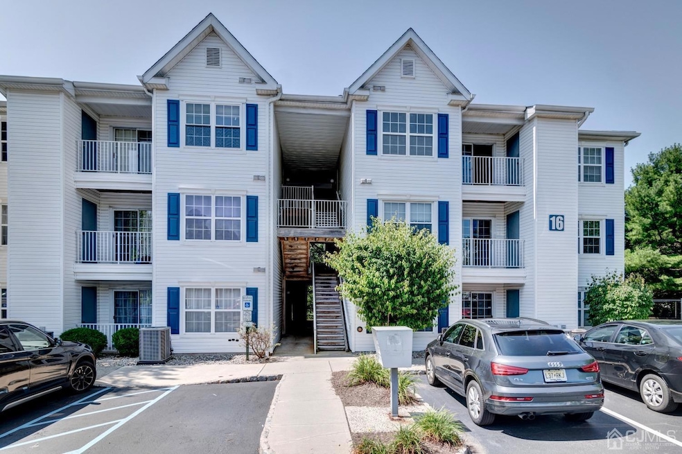 1637 Waterford Dr, Edison, NJ 08817 MLS 2401033R