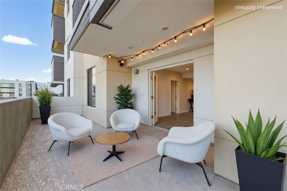 Pending $695,000 • Co-Listing Agent