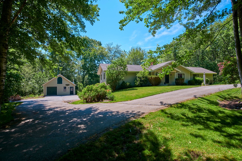 7 Pleasant Ridge Dr, Camden, ME 04843 - photo 1