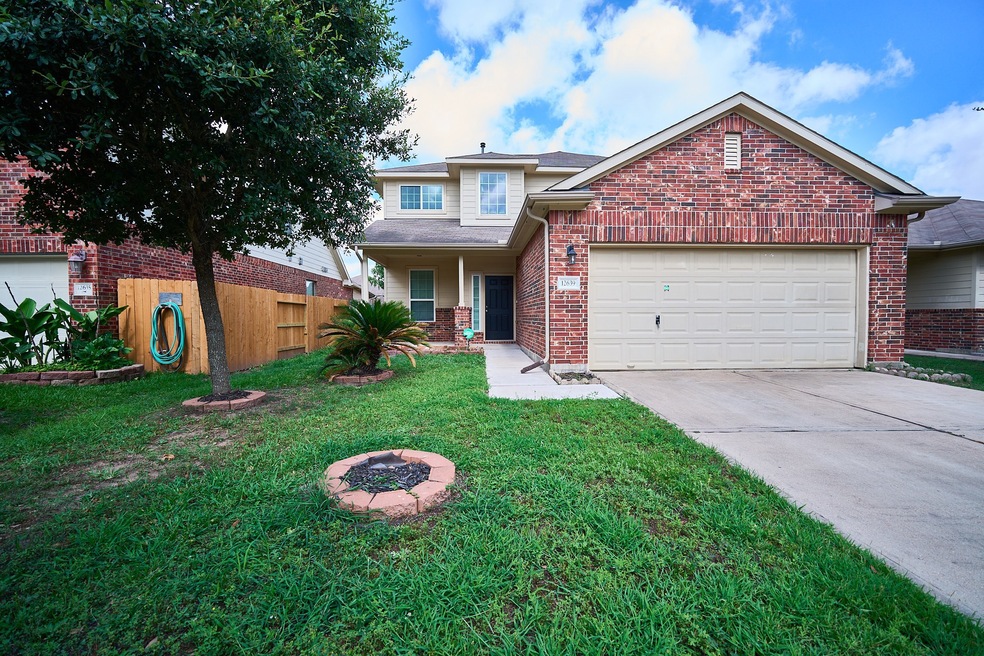 12639 Redbud Villa Ln, Houston, TX 77086 - photo 1
