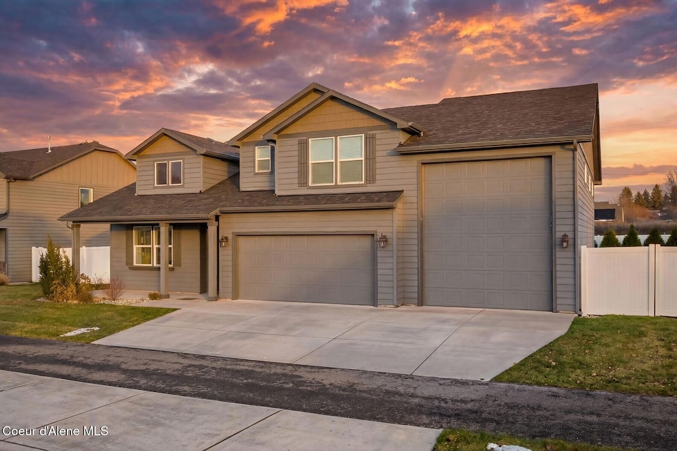 778 W Jenicek Loop, Post Falls, ID 83854 - photo 1