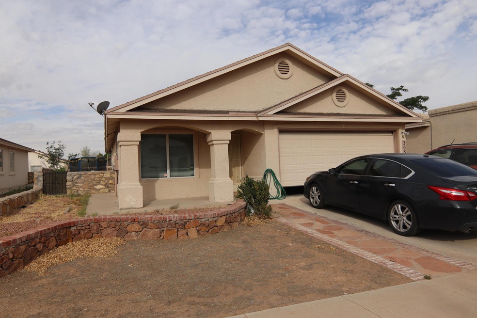 305 de Stefano Ln, El Paso, TX 79928 - photo 1