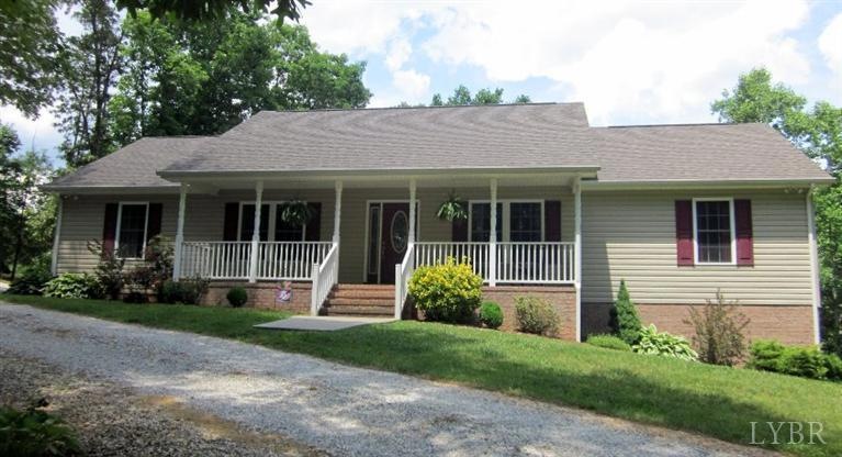 173 Travellers Ln, Appomattox, VA 24522 - photo 1