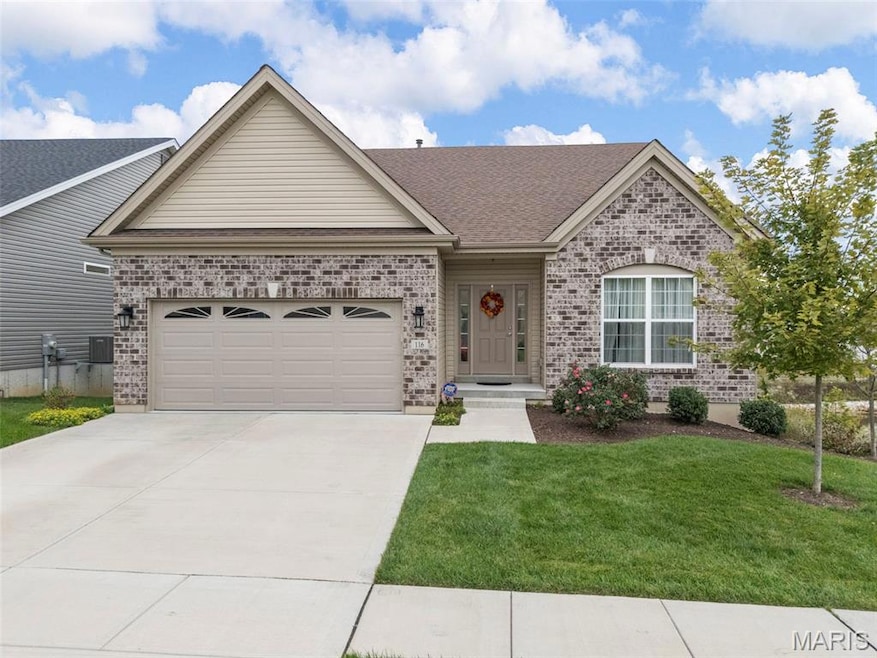 116 Columbia Meadows Ln, O'Fallon, MO 63366 - photo 1