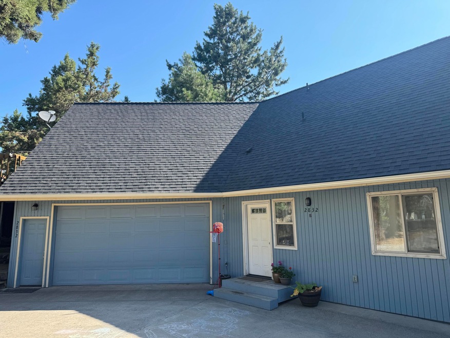 2832 NE Lotno Dr, Bend, OR 97701 - photo 1