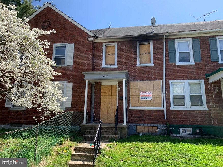 1418 N Chesapeake Rd, Camden, NJ 08104 - photo 1