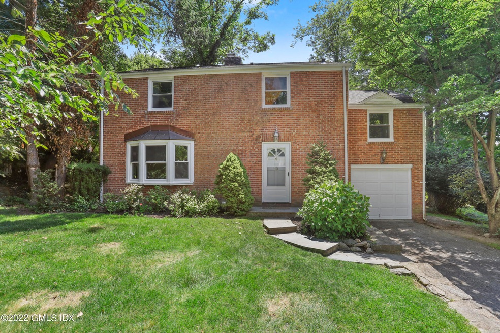 10 Macarthur Dr, Old Greenwich, CT 06870 - photo 1