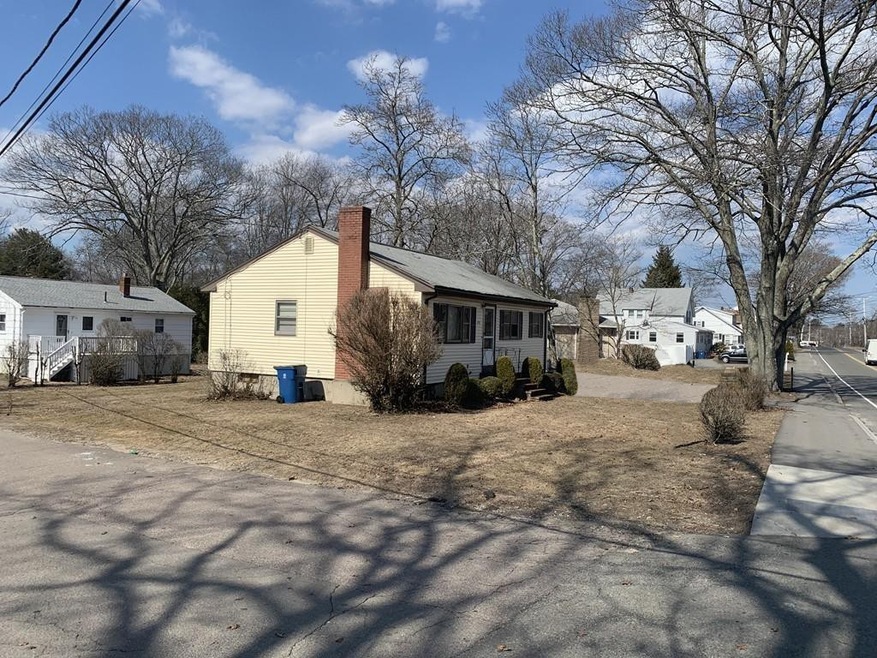 370 Center St, Randolph, MA 02368 - photo 1