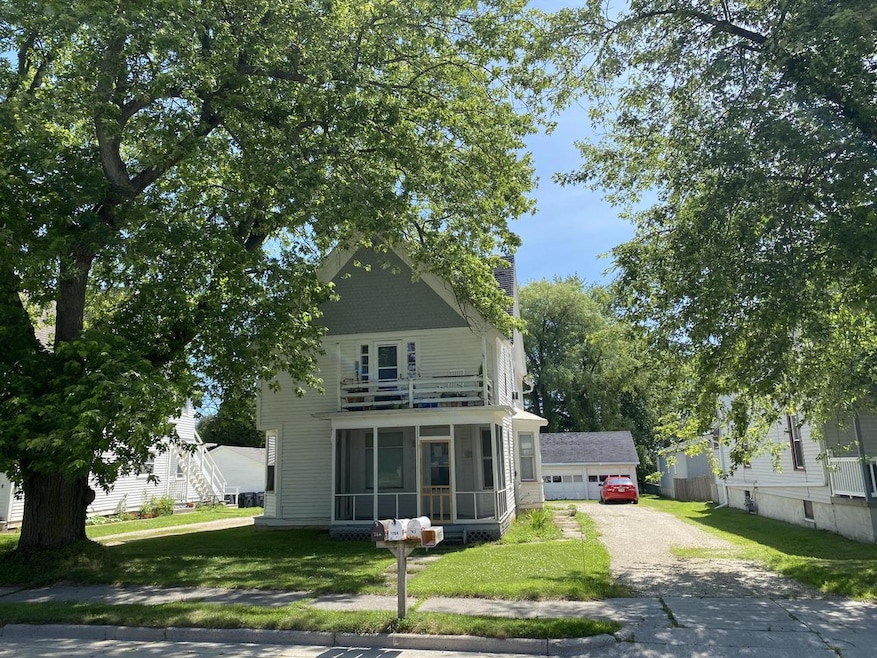 764-766 S Main St front