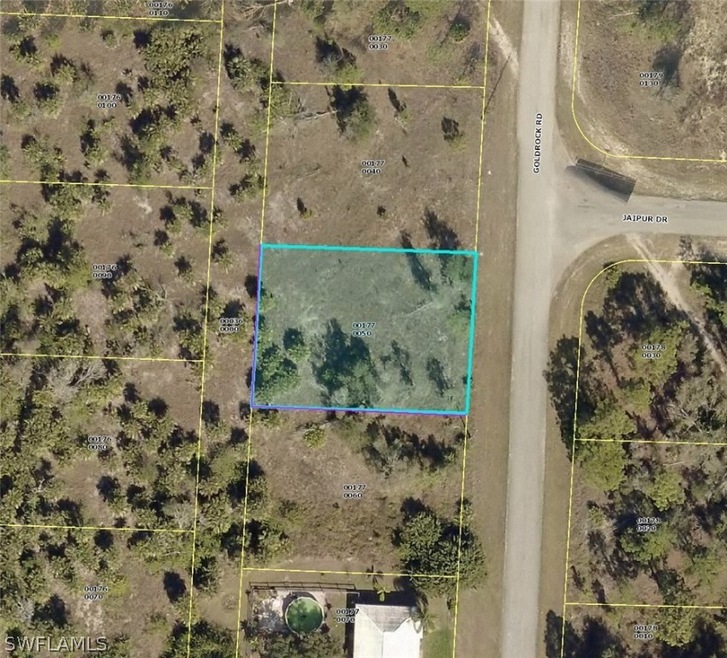 728 Goldrock Rd, Lehigh Acres, FL 33974 - photo 1