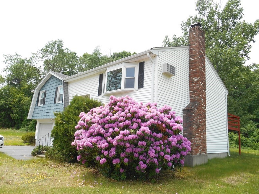 9 Honeysuckle Ln, Shrewsbury, MA 01545 - photo 1