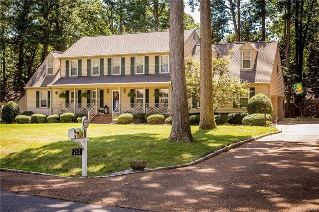 2310 Castle Hill Rd, Midlothian, VA 23113 - photo 1