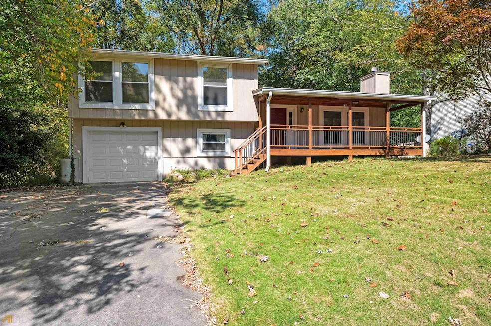 115 N Pond Way, Roswell, GA 30076 - photo 1