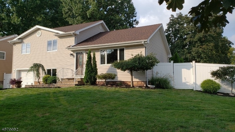 1400 Kent Place, Linden, NJ 07036 - photo 1