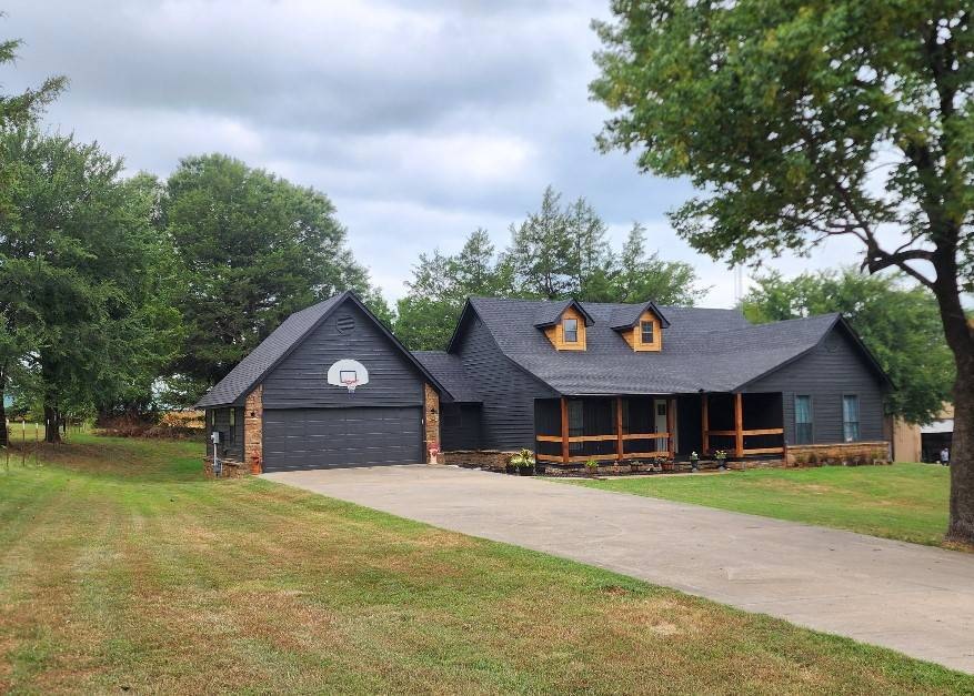 39767 Cedar Hills Cir, Howe, OK 74940 - photo 1