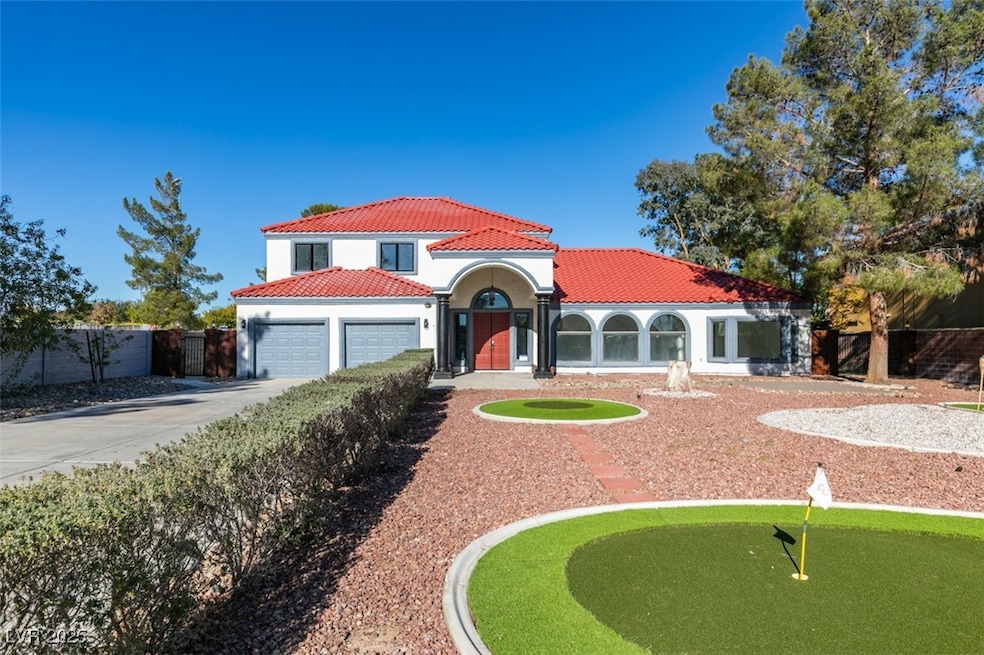 7040 Obannon Dr, Las Vegas, NV 89117 - photo 1