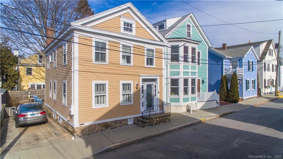 6 Trumbull St, Stonington, CT 06378 - photo 1