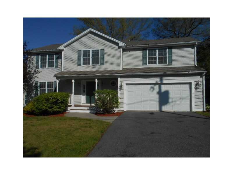 47 Rosemere Rd, Cumberland, RI 02864 - photo 1