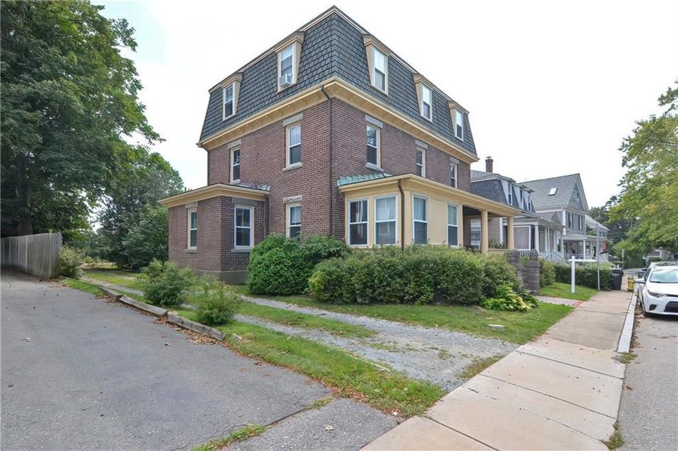 5 Dresser St, Newport, RI 02840 - photo 1