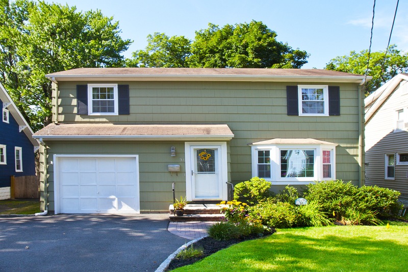 31 Amelia Ave, Livingston, NJ 07039 - photo 1