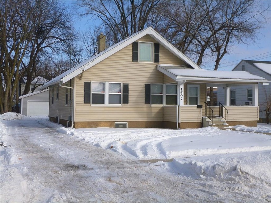 1607 Jefferson Ave, Des Moines, IA 50314 - photo 1