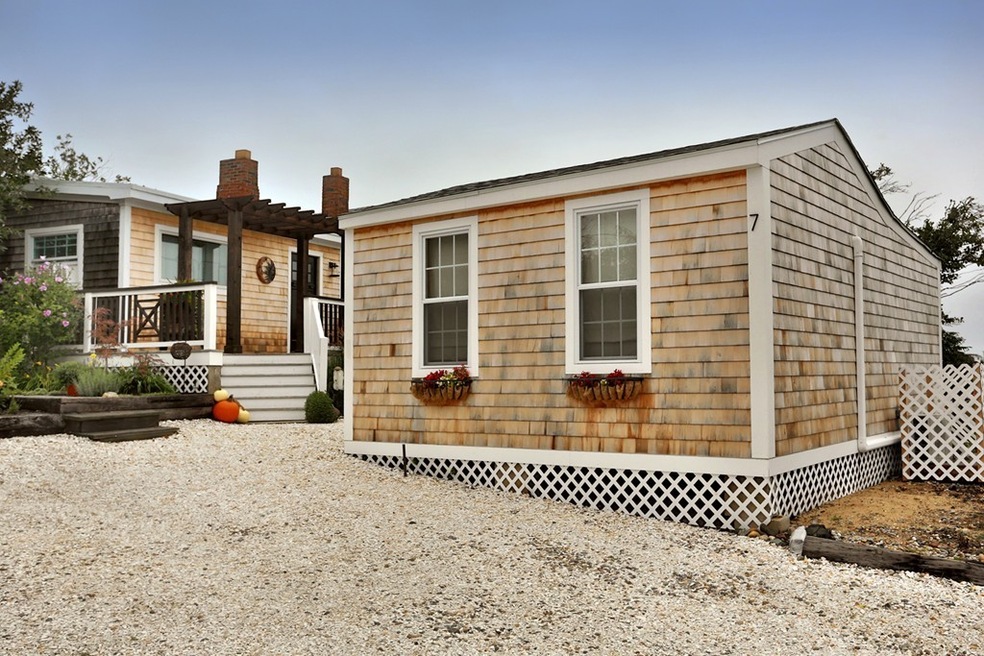 7 Ivy Ln, Newbury, MA 01951 - photo 1