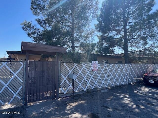 8149 Alameda Ave unit Rear, El Paso, TX 79907 - photo 1