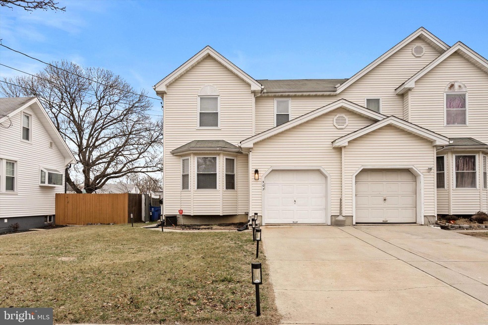 507 Heulings Ave, Riverside, NJ 08075 - photo 1